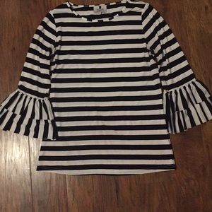 Dainty Jewell’s Layering top